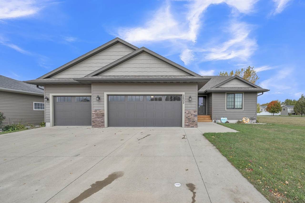 3602 Keokuk Avenue - Photo 1