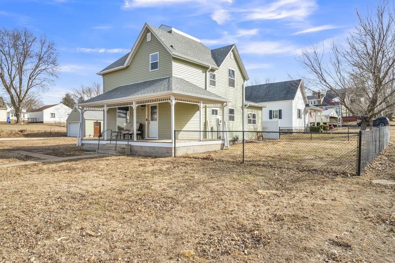 603 Blake - Photo 1