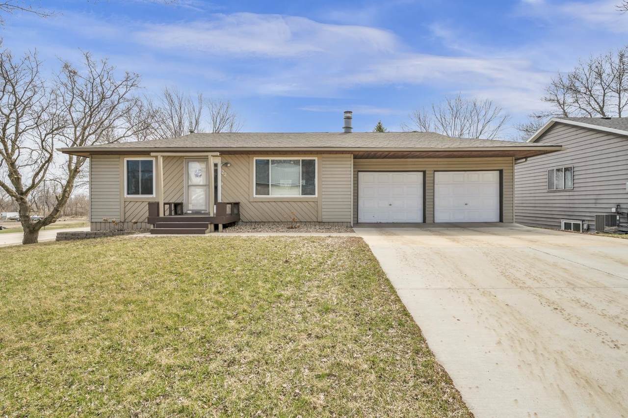 22 Maple Drive - Photo 1