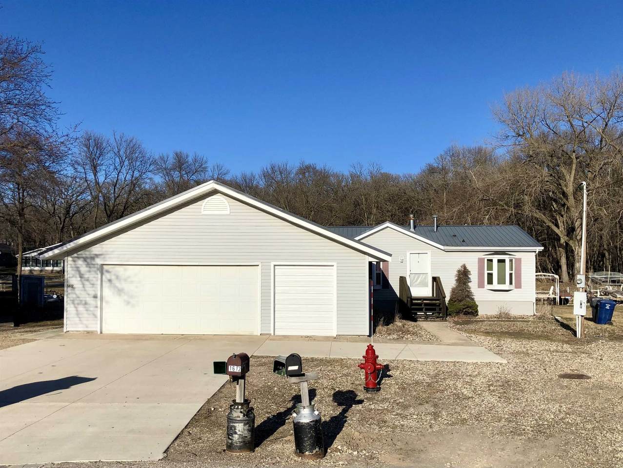 1612 Joy Loy Lane - Photo 1