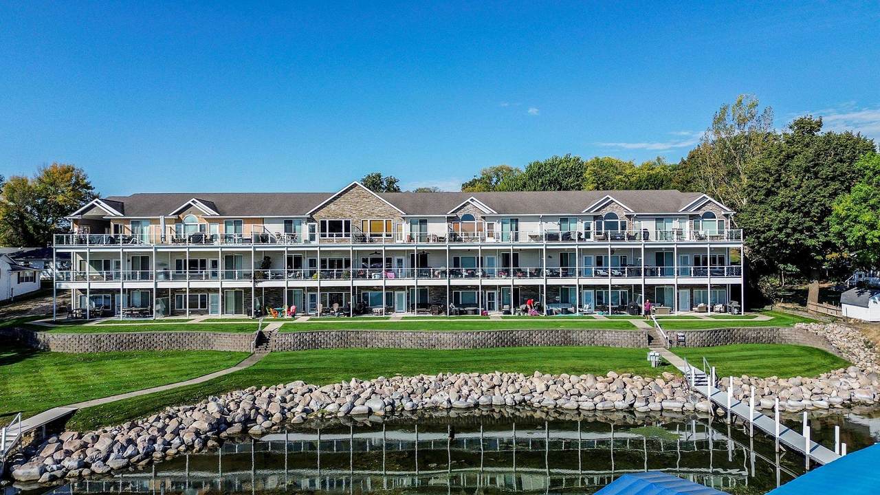 14 Iowa Street - Photo 1