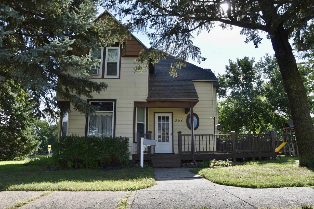 504 3rd Avenue - Photo 1