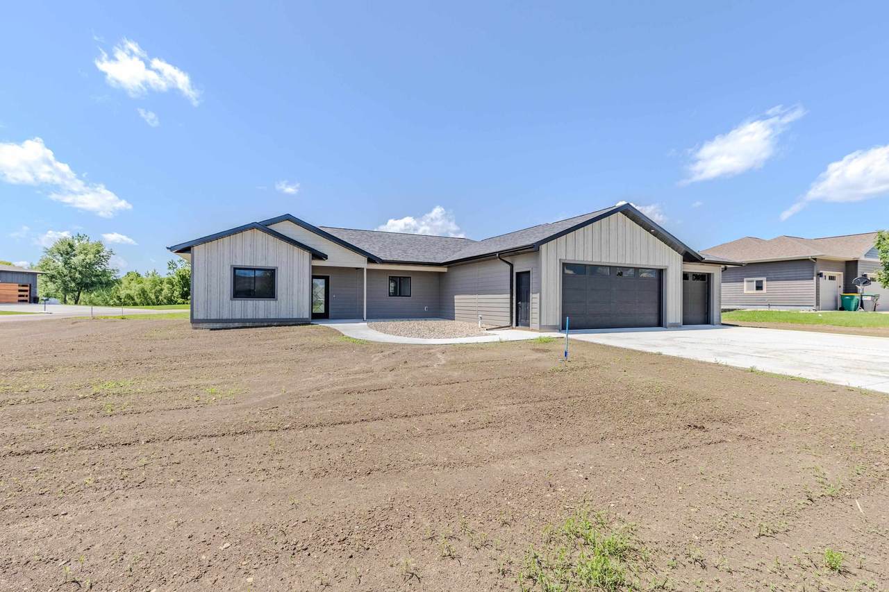 2801 Bonnie Lane - Photo 1