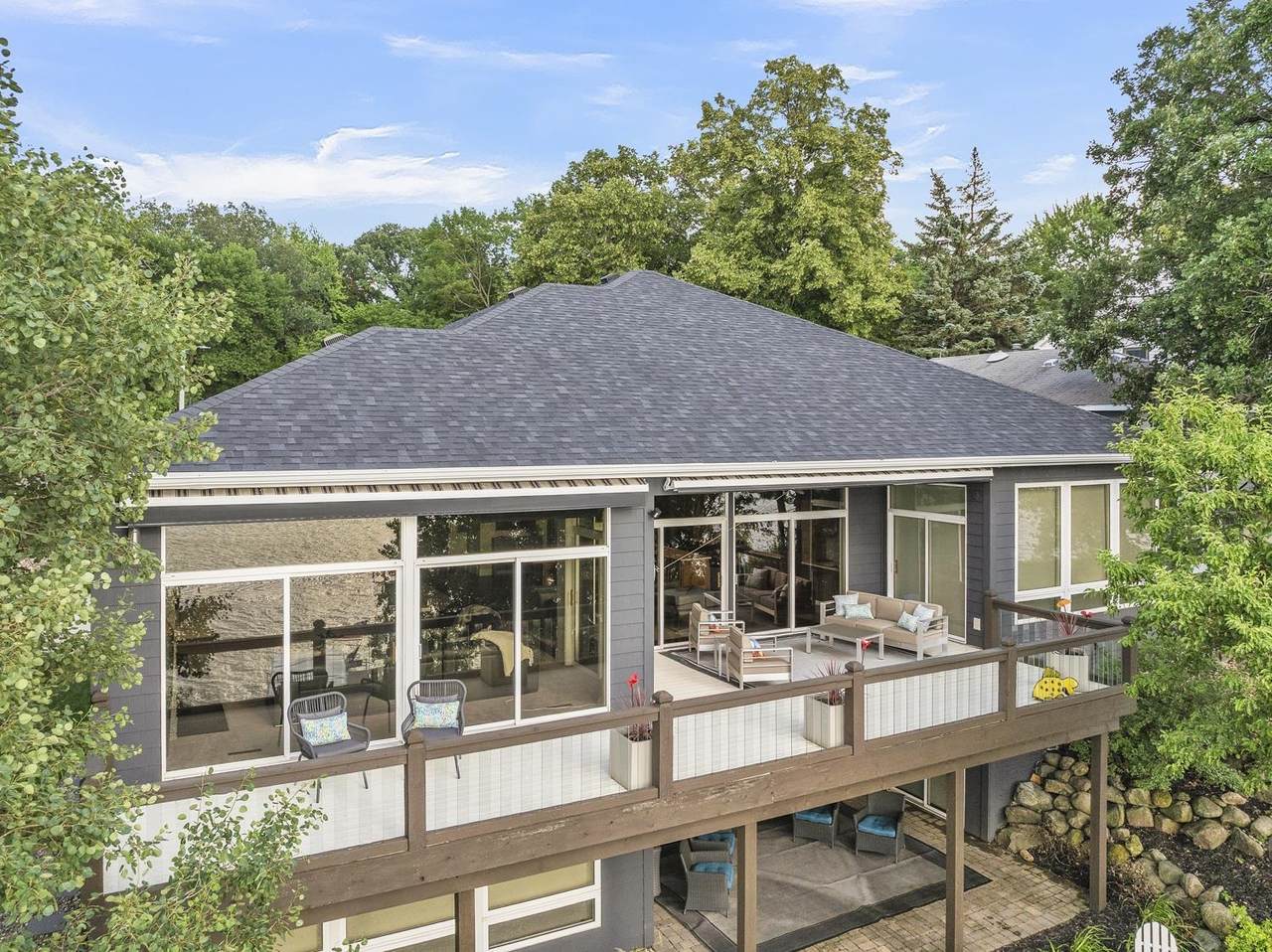 3907 Lakeshore Drive - Photo 1
