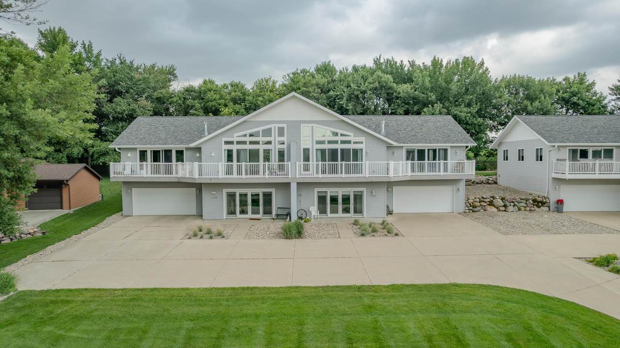 15398 250th Ave - Photo 1