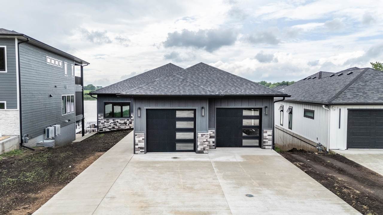20 Helen Avenue - Photo 1