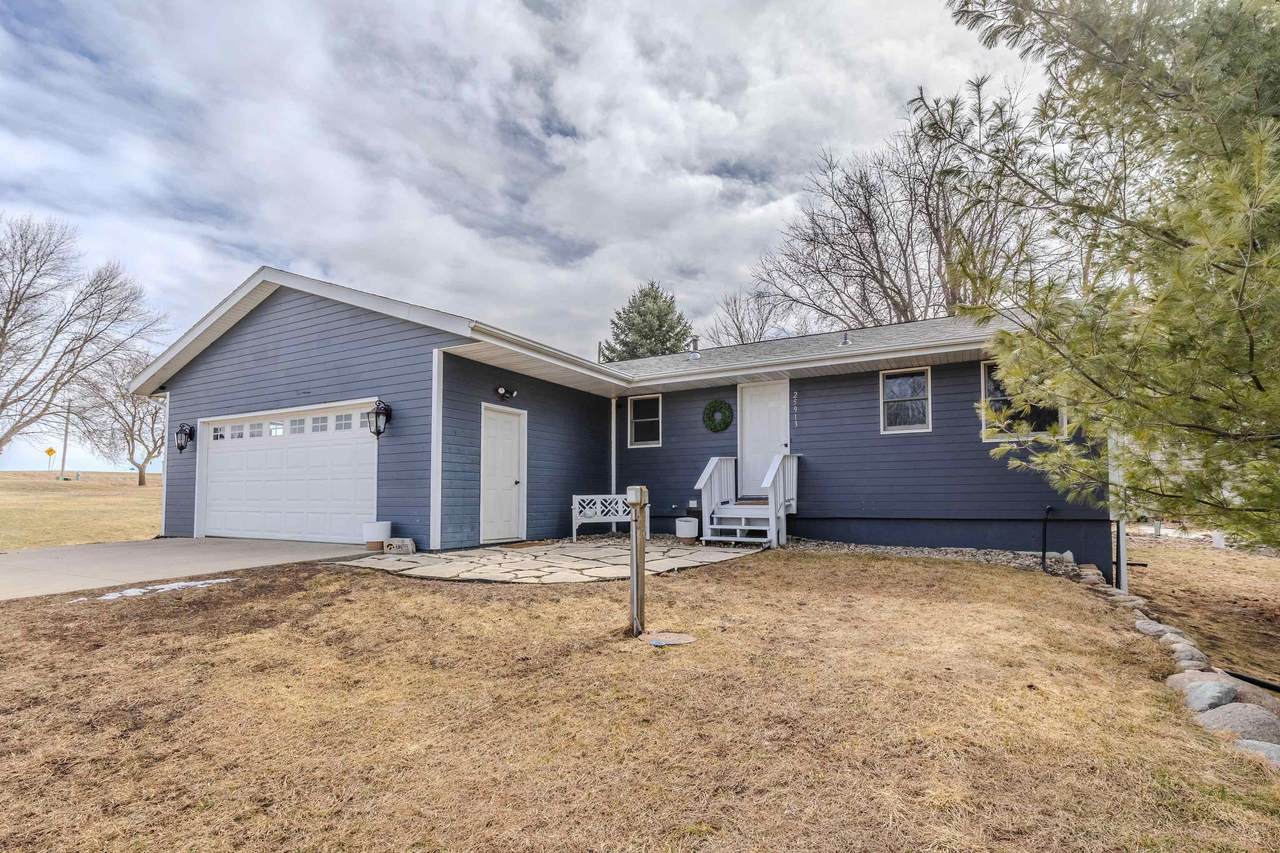 25913 162nd Street - Photo 1