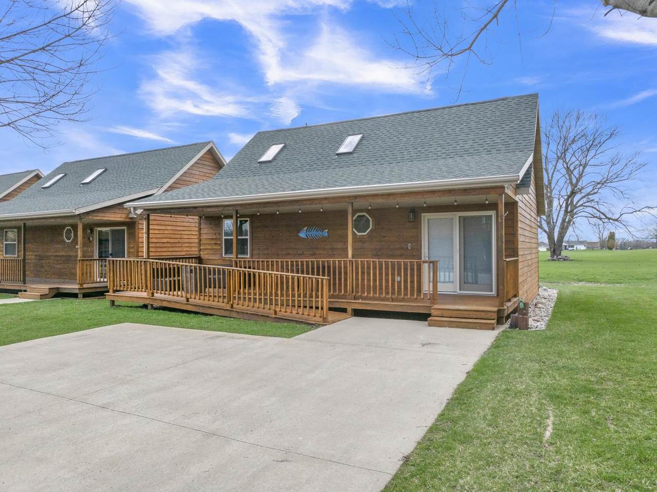 1203 Sanborn Avenue - Photo 1