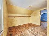 521 11th Street - Photo 18