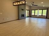 1570 Blaine's Way - Photo 3