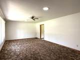 811 10th Street - Photo 3