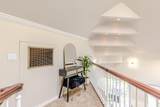20524 Breakwater Drive - Photo 34