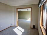 1102 St. Luke - Photo 4