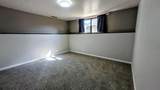 1130 W 7th St. - Photo 15