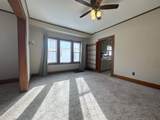 1607 Grand Avenue - Photo 9