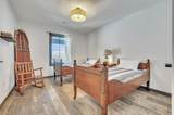 1558 Blaine's Way - Photo 15