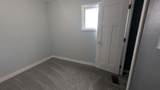 920 11th St - Photo 10