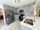 703 Des Moines Street - Photo 3