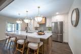 2902 Manhattan Boulevard - Photo 3