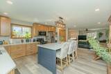 2731 Center Lake Dr - Photo 11