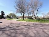 1111 Breezy Meadow Lane - Photo 2