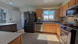 172 Iowa Street - Photo 8