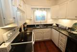 2300 Country Club Dr - Photo 7