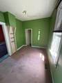 406 Roberts Avenue - Photo 4