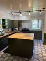 517 W 4th St - Photo 15