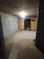 737 40th Street - Photo 40