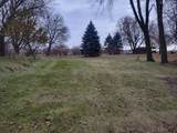 1478 195th Avenue - Photo 2