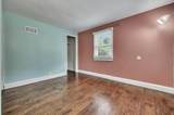 1307 L Avenue - Photo 7