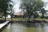 910 Shore Drive - Photo 7