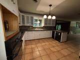313 Maple Place - Photo 2