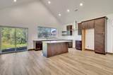 240 28th Street - Photo 3