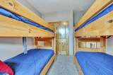 425 240th Avenue - Photo 40