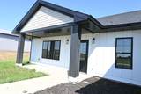 210 Robin Lane - Photo 3
