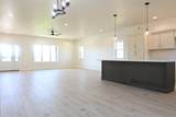 210 Robin Lane - Photo 9