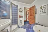 1110 M Avenue - Photo 32