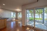 15532 Landings Avenue - Photo 13