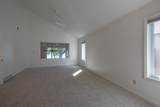 15532 Landings Avenue - Photo 19