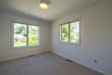 15532 Landings Avenue - Photo 29