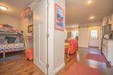 2102 Holliday Way - Photo 6