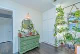 424 E 10th St - Photo 16