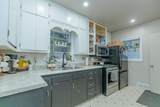 424 E 10th St - Photo 8