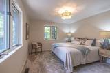 2902 Manhattan Boulevard - Photo 18