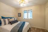 2902 Manhattan Boulevard - Photo 19
