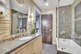 1001 Oak Place - Photo 24