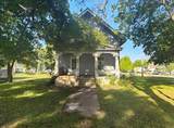 209 Beech Street - Photo 1