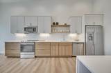 1103 Sanborn Avenue - Photo 7